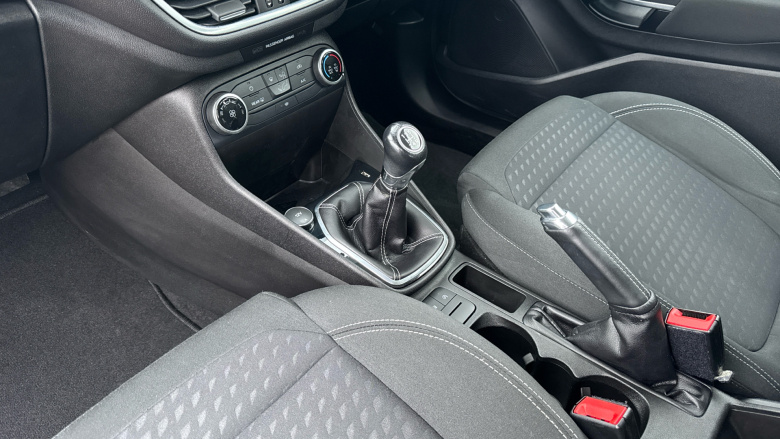 Ford Fiesta 1.1 Zetec 3dr Petrol Hatchback